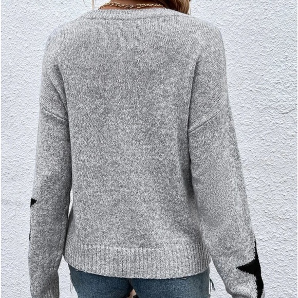 New Star pattern long sleeve sweater - Picture 6 of 7